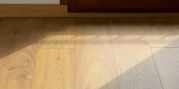 Rehabilitación / Reformas de Pisos en Fuenlabrada · Instalación de Parquet, Gres, Porcelánicos y Moquetas